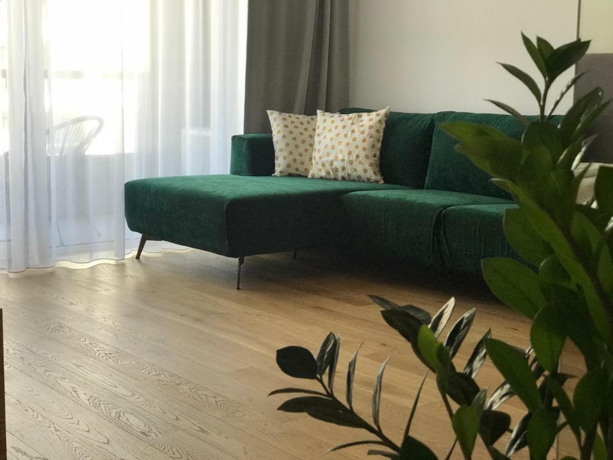New Modern Urban Apartment Bratislava Eksteriør billede