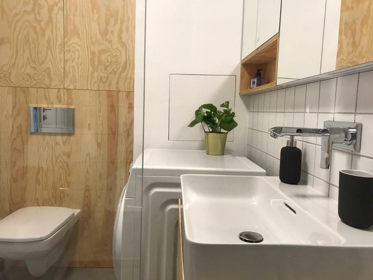 New Modern Urban Apartment Bratislava Eksteriør billede